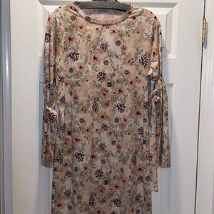 Robert Louis long sleeve dress